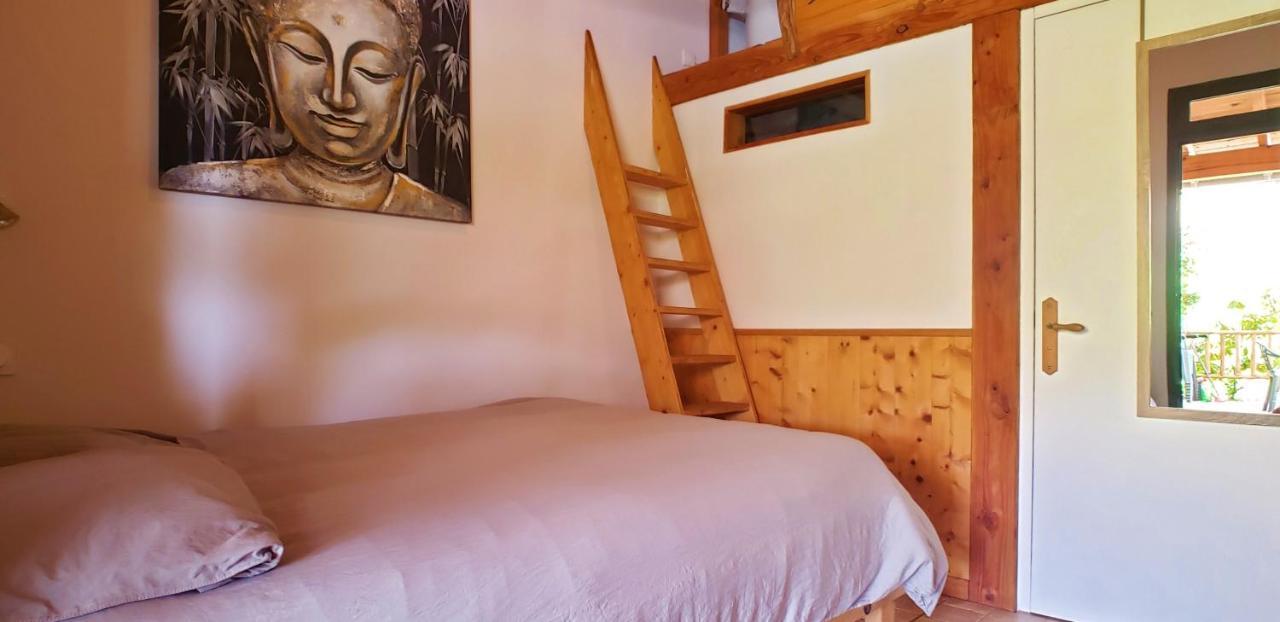 Gite De Cayssie Verrieres  Ngoại thất bức ảnh